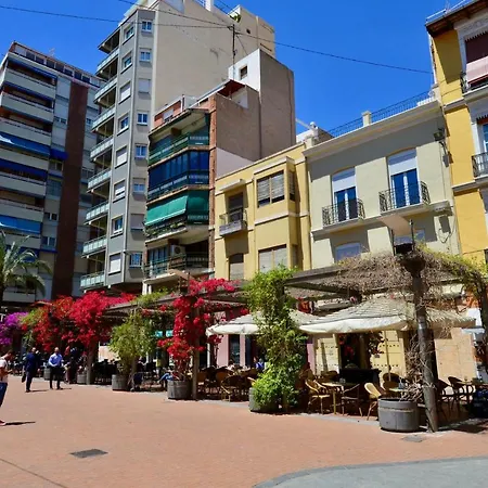 Apartment Attractive Center *